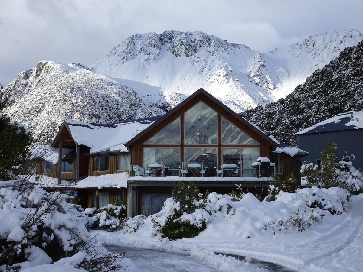 Aoraki Mount Cook Alpine Lodge מראה חיצוני תמונה