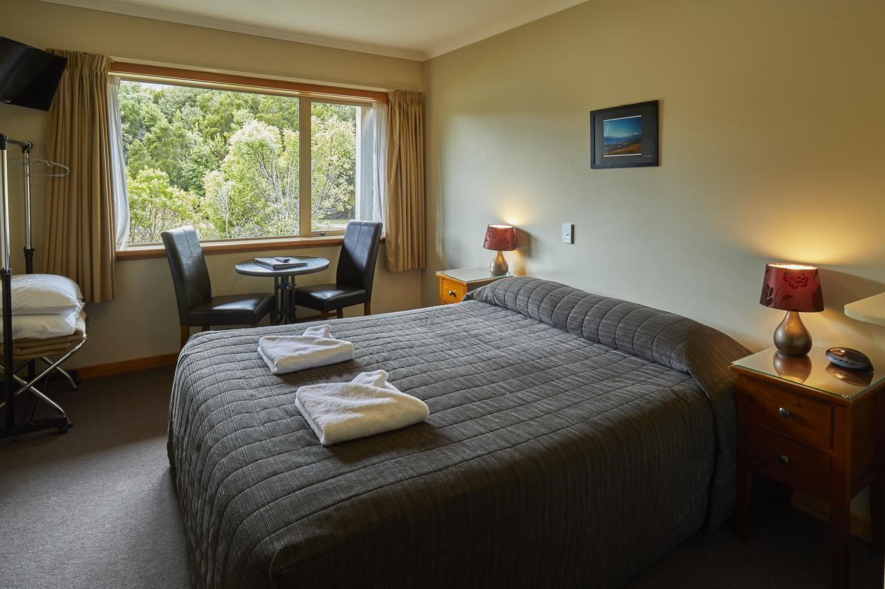 Aoraki Mount Cook Alpine Lodge מראה חיצוני תמונה