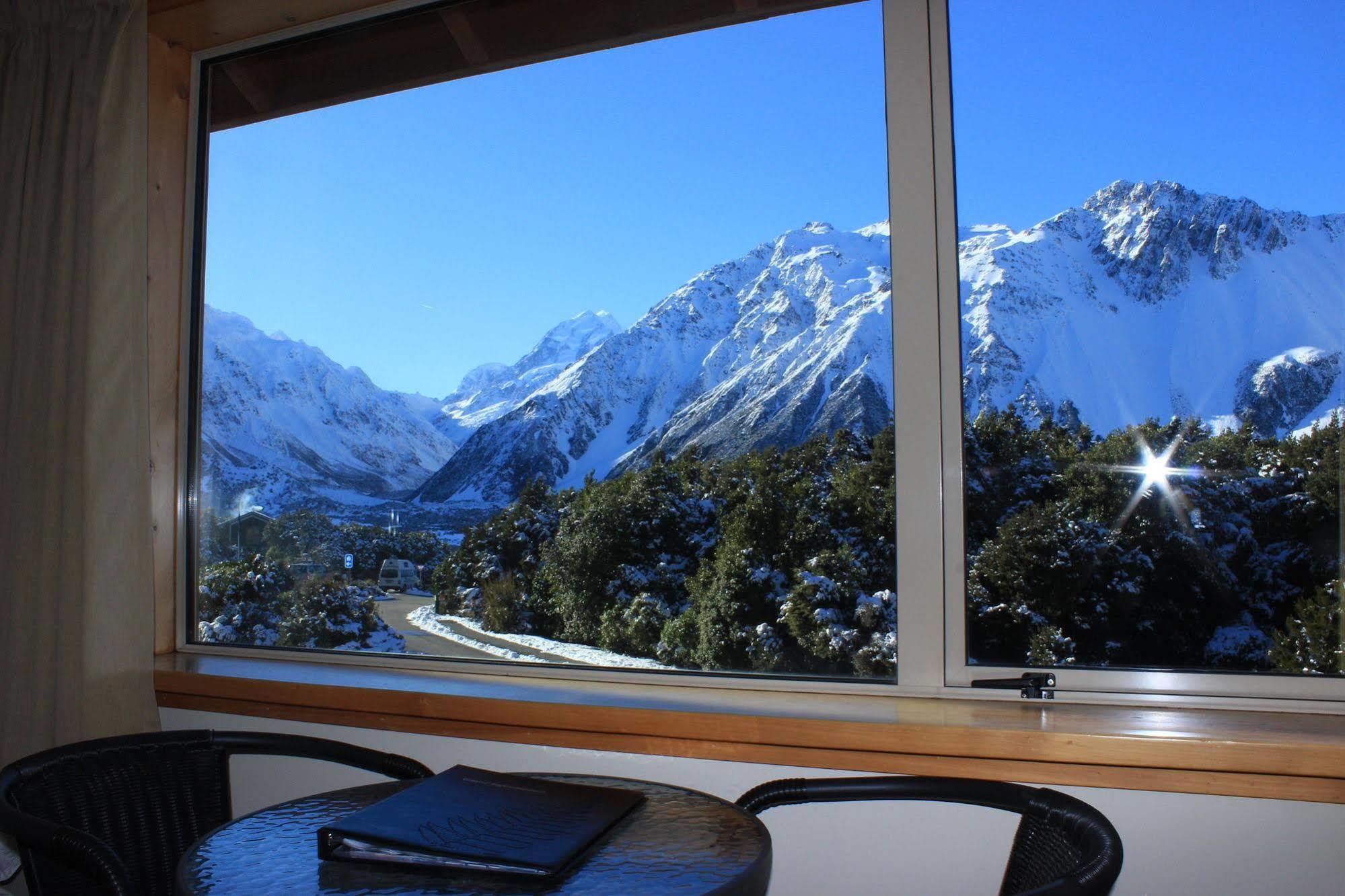 Aoraki Mount Cook Alpine Lodge מראה חיצוני תמונה