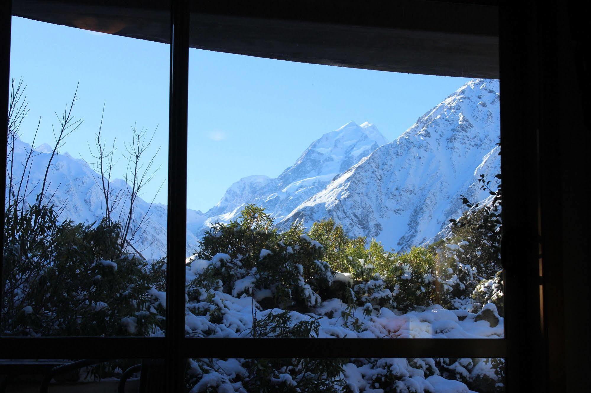 Aoraki Mount Cook Alpine Lodge מראה חיצוני תמונה